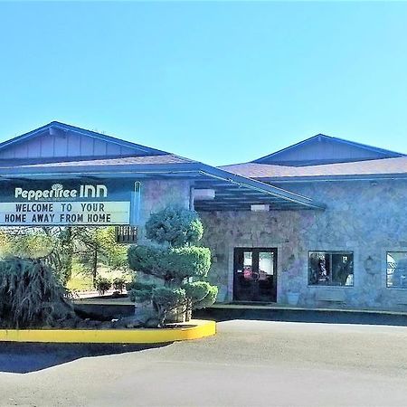 Pepper Tree Inn Бівертон Екстер'єр фото