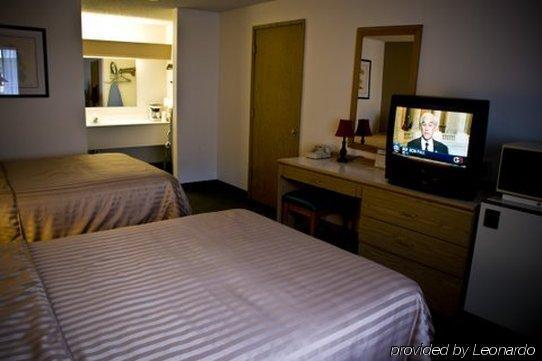 Pepper Tree Inn Бівертон Номер фото